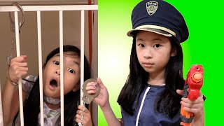 Pretend Play Police Locked Up Kaycee for Racing & Running