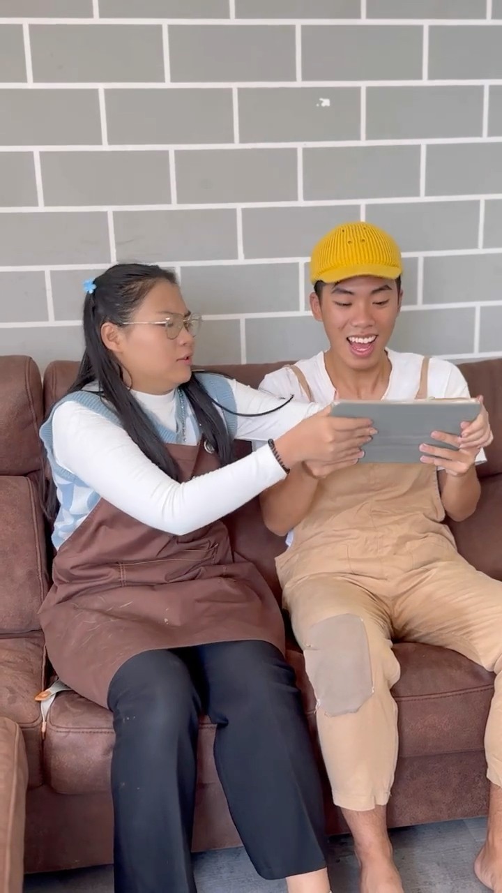 Su Hao comedy: Baby loves iPad ??