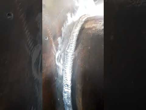 جوشکاری فلنج با الکترود ۷۰ ۱۸ برای مخزن تحت فشار