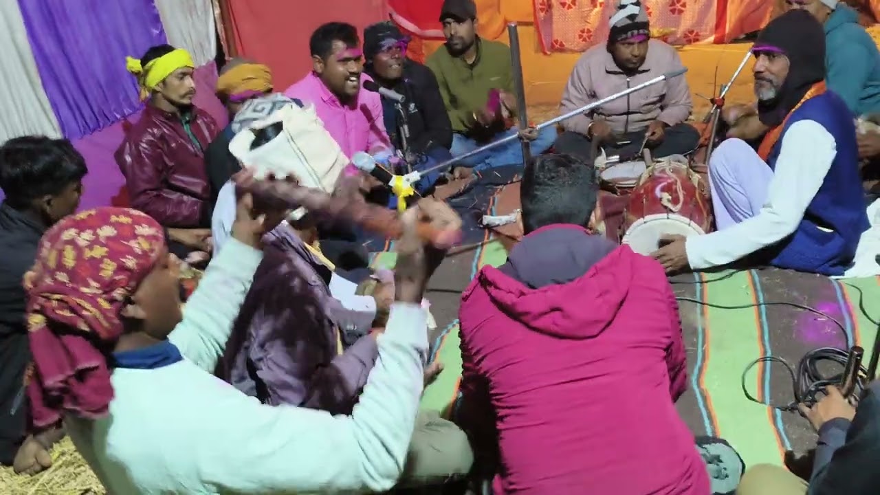 Holi song #कौनी देश से ले ले जाए डोलिया में रोवेलीबहुरिया होली 
