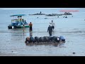 remaja muslim sholat di pinggir pantai. #sholat #sholatberjamaah #remajakekinian