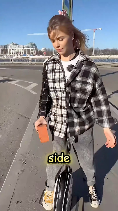 The Brick Trick That Stops Traffic ❗😯