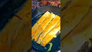 Рулет из лаваша с фаршем и сыром! Приготовления на природе!