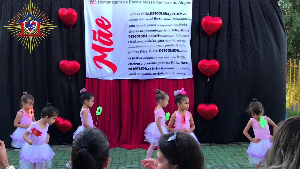 Ballet da Fase II e Pré-escolar em Homenagem às Mães - Escola NSA escola profissional de braga
