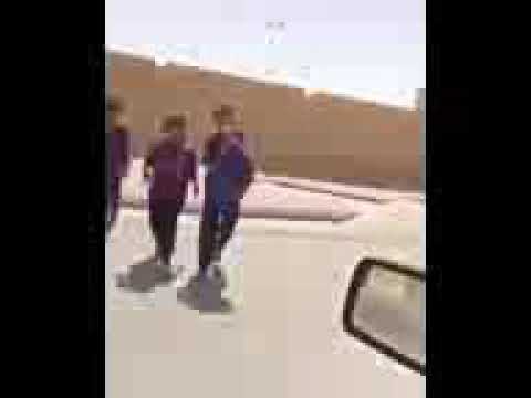 تأخر على اخوه في المدرسه