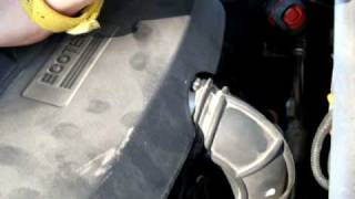 Chevy HHR Air Filter / Engine Cover Removal and Replacement Ecotec