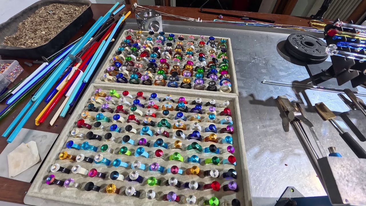 I miei anelli in Vetro di Murano: creazione di un anello a fascione con avventurina. Lampwork.