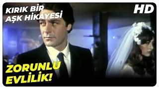 Kırık Bir Aşk Hikayesi - Aysel, Fuat'ı Terk Etti! | Kadir İnanır Eski Türk Filmi Resimi