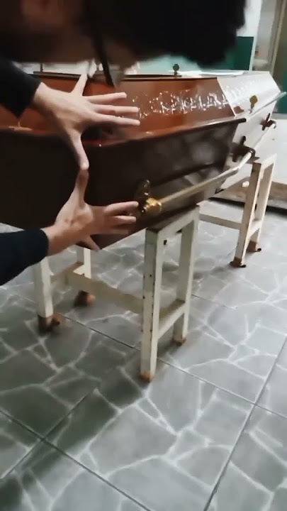 Diferença de uma urna padrão para urna master #agente #funerário #anjos #funebre #funeraria#santdub