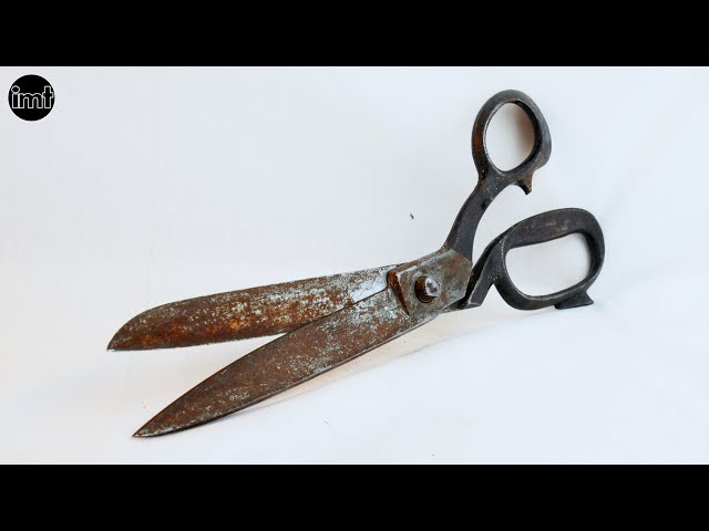 Vintage Extra Large Scissors Shears Gigantic Scissors 