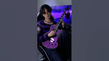 DANDADAN HUNTING SOUL HAYASii Hunting Soul Shorts Guitar Guitarist Anime Dandadan 