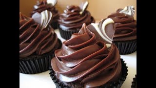 BRIGADEIRO GOURMET PARA COBERTURA E RECHEIO DE BOLOS E CUPCAKES