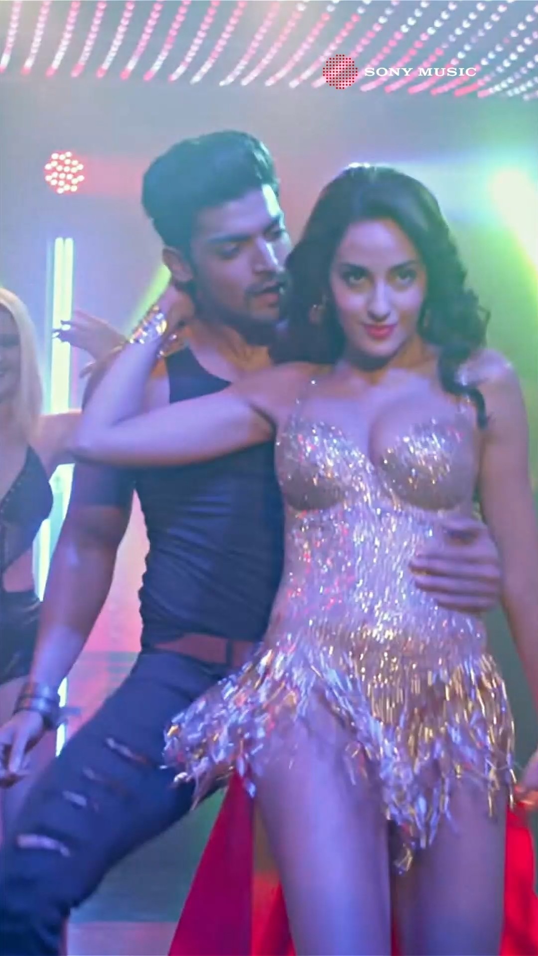 The magic of music and love – Alif Se ❤️ #alifse #norafatehi #ankittiwari