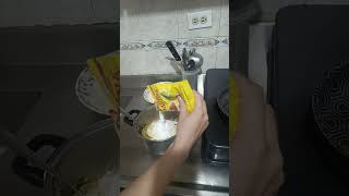 Arepitas de plátano facil y rápidas #comidacolombiana #recetas #arepas #recetasfaciles