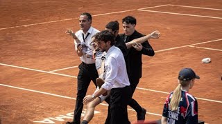 Atp Roma, blitz di Ultima Generazione agli Internazionali di tennis. La reazione del pubblico: ...