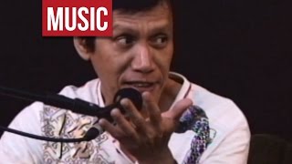 Chords for Rey Valera - "Maging Sino Ka Man" Live! with Jim Paredes