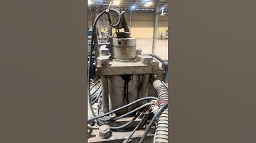 Blow moulding parison thickness controller working #machine #creative #blow #moulding #old #views