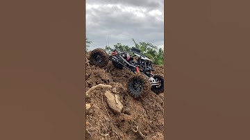 AxIal Capra X. Axial Wraith #axial #rccar #axialcapra #axialwraith #rc #rcbouncer #rcadventure