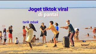 Joget tiktok viral tempat umum di pantai,semua ikut joget