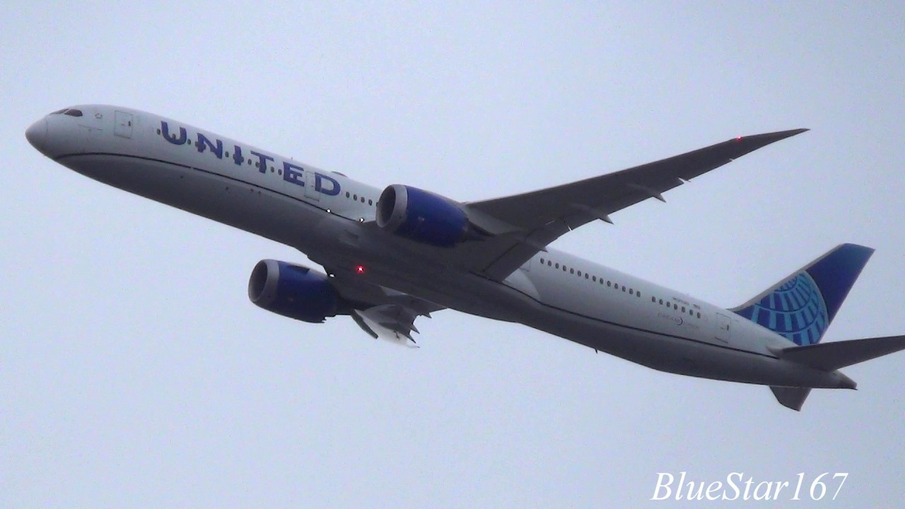 United Airlines Boeing 787-10 (N12020) takeoff from FRA/EDDF (Frankfurt ...