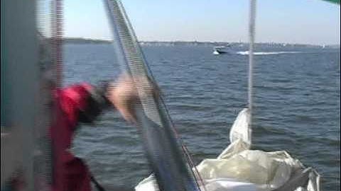 End to End pole gybe 2.wmv