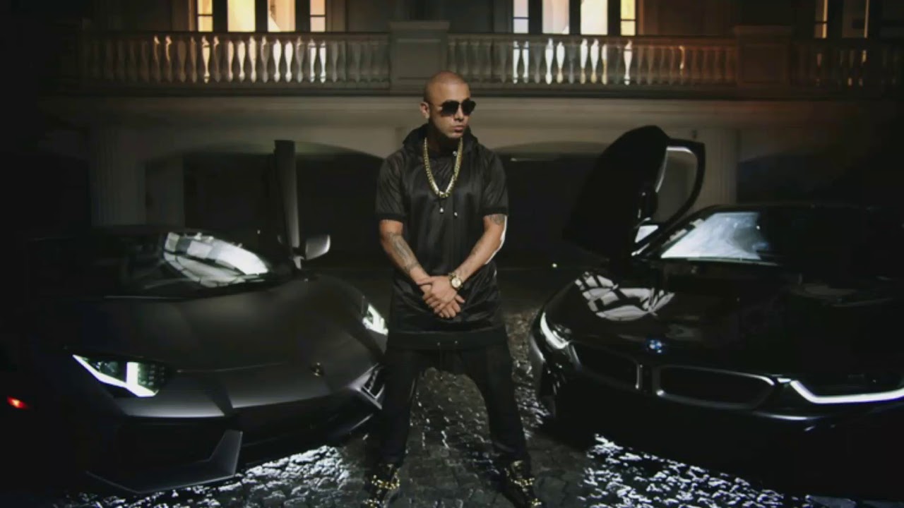 Guarda Nacho, Wisin & Luis Fonsi - Doble Play su YouTube Guarda Nacho, Wisin & Luis Fonsi - Doble Play su YouTube