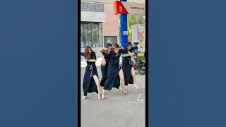 VIRAL JOGET TIKTOK AKU SUGES