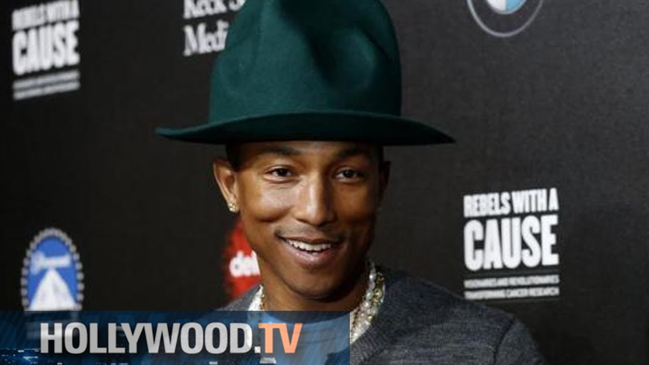 Pharrell and Barry Manilow take the stage at Rebels With A Cause -  Hollywood.TV