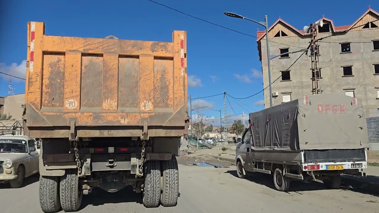 الطريق الرابط بين ولاية برج بوعريريج وبلدية حربيل ولاية سطيف