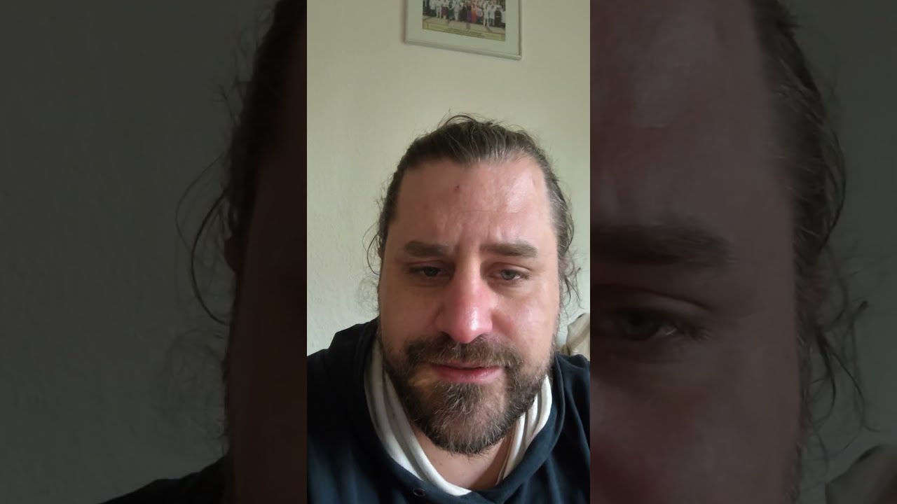 Samstag Levi und Papa Zeit für 6 Stunden. Gab lecker vegane Tomatensoße ...
