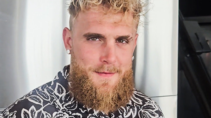 Jake Paul REACTS to Floyd Mayweather DISSING Roy Jones Jr & answers WHO WAS BETTER