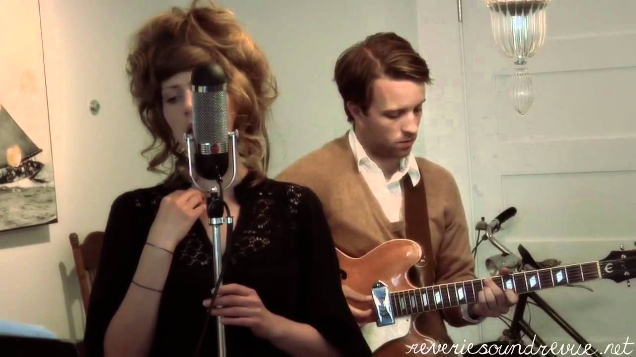 Reverie Sound Revue - The Leisure Lost (acoustic)