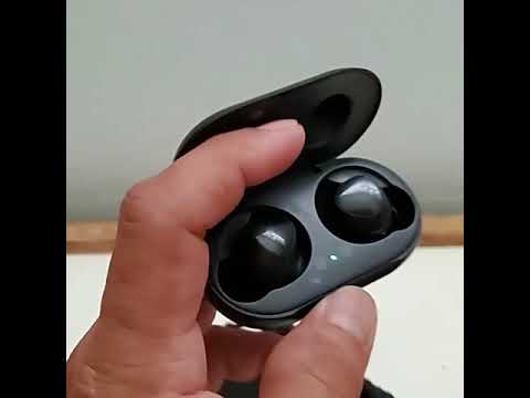 Galaxy Buds or Sabbat E12, my opinion - YouTube