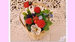 Летние корзинки с цветами и ягодами из бисера и полимерной глины. Рабочий процесс и готовые работы