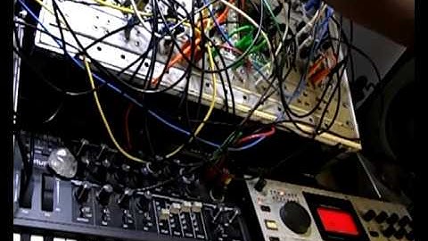 Machine Drum / Modular / Ambient