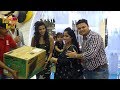 Dalljiet Kaur Of ‘Qayamat Ki Raat’ Distributes Christmas Fest Gifts To Winners Of R City Mall