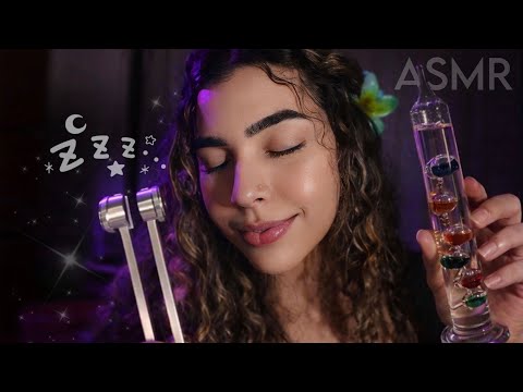 ASMR ☁️ para acalmar e desligar a mente (ambiente escuro, palavras de afirmação, gatilhos suaves…)