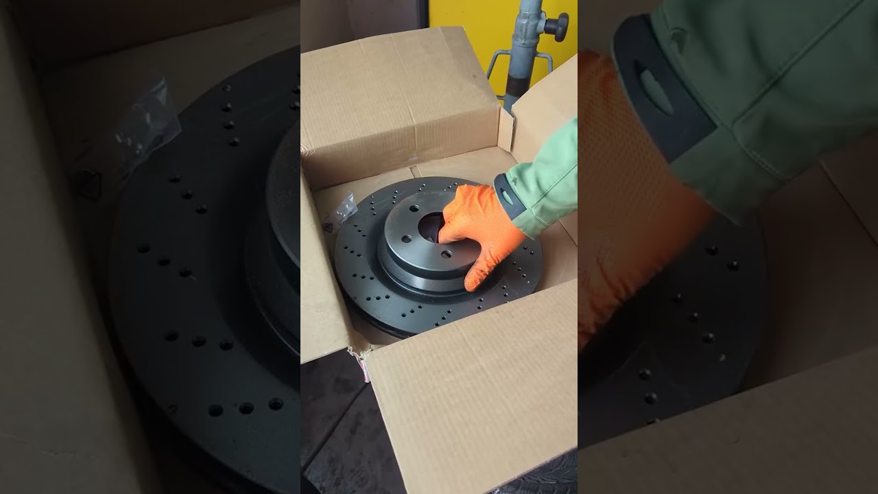 DIY Brake repair on my E55 AMG #mechanic #repair #amg #e55 #v8 #car #brake #mercedes #diy