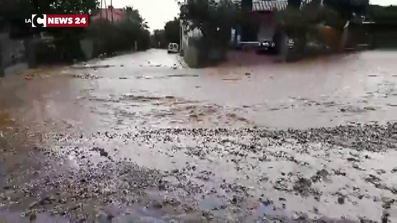 notizie del giorno PALMI ALLUVIONE STRADE CHIUSE CENTRO E ZONA MARINA