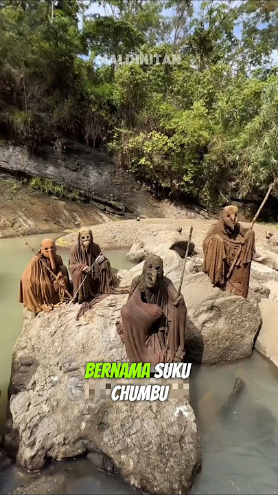 SUKU PEDALAMAN YANG TIDAK BIASA 😨