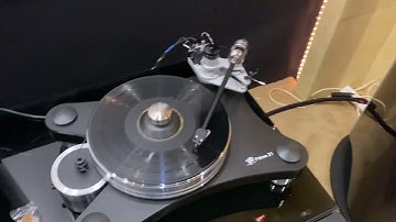 VPI prime 21 + bowers 802 + McIntosh MC257 McIntosh MX123