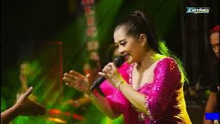 Download lagu KAISAR RD 13 Nyatakanlah Mimin Aminah