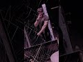 على السطح نتلاكه سوه لا كهرباء ولا ضوء اني وياج يم شامه المهندس مرتضى