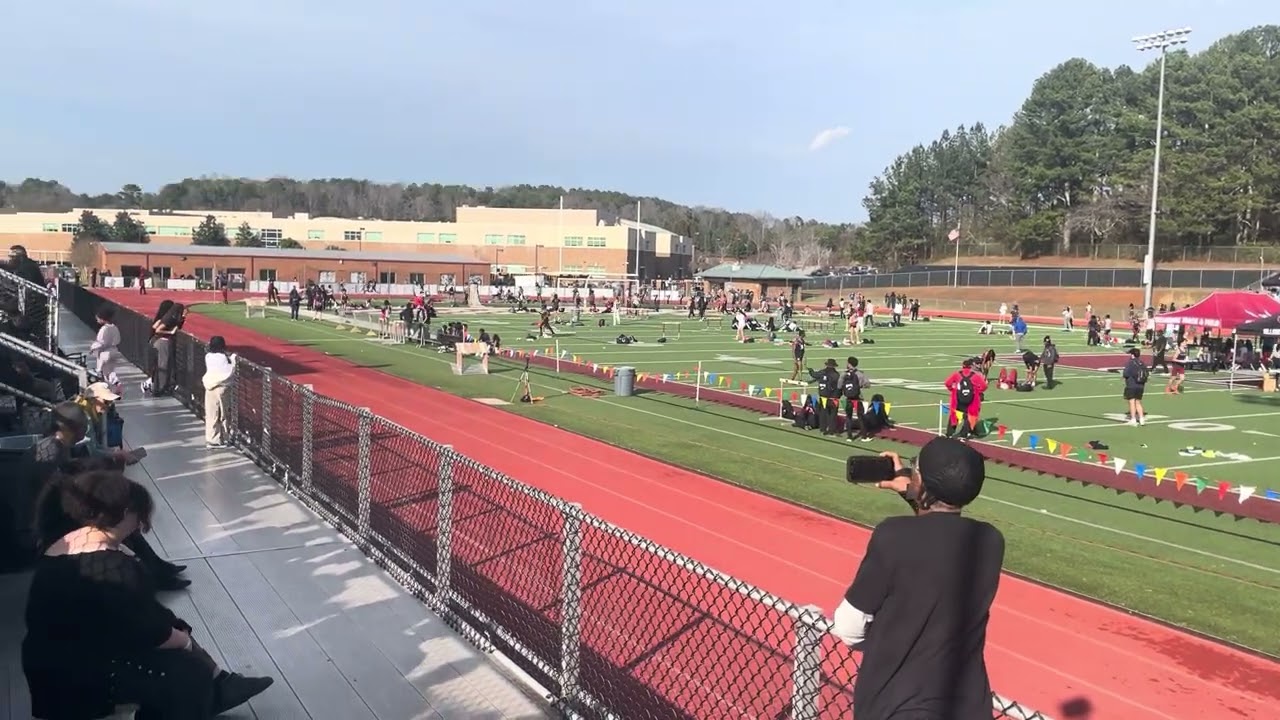 6th Annual Hillgrove Invitational Girls 400m Heat 4 Hillgrove HS Powder Springs Georgia 
