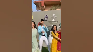 رقص ابطال مسلسل انت محبوبي 
