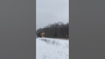 CSX ET44AH 3349 with first gen K5HL?