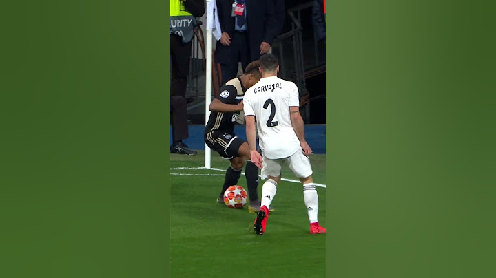 David Neres v Dani Carvajal
