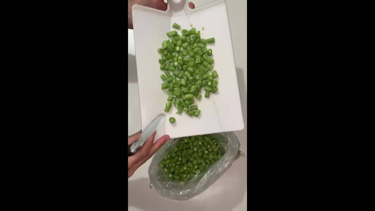 Review of Foldable Cutting Board