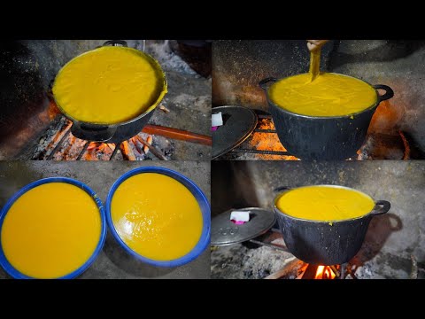 Video Bất ngờ với quy trình làm ra món bánh lạ có màu vàng... - youtube