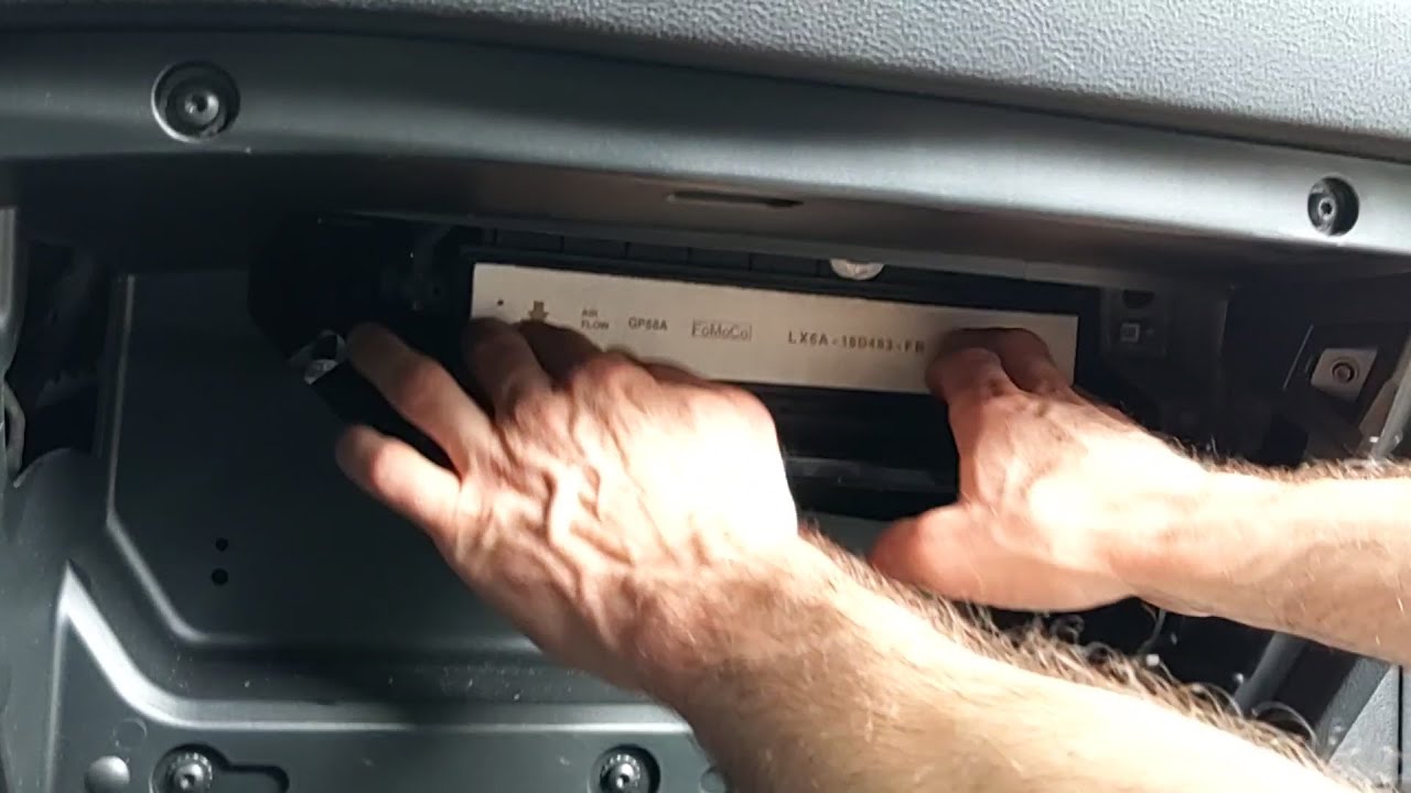 2024 Ford Explorer cabin air filter change